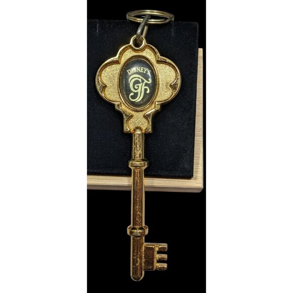 Disney's Grand Floridian Skeleton Key Souvenir Keychain - Picture 1 of 4